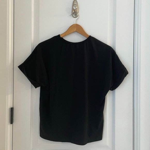 Basic Black Graphic Tee - Picture 2 of 6